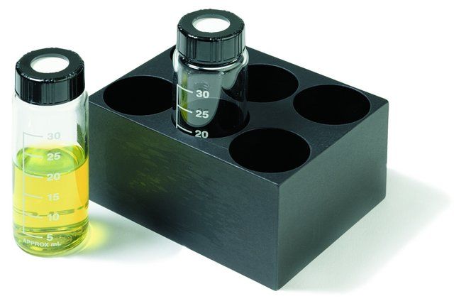 Heater block for 28 mm diameter vials