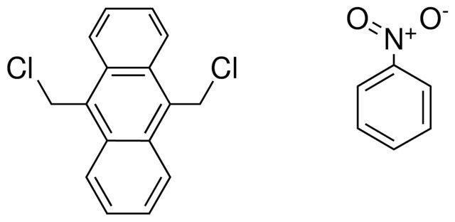 9,10-BIS-CHLOROMETHYL-ANTHRACENE, NITRO-BENZENE