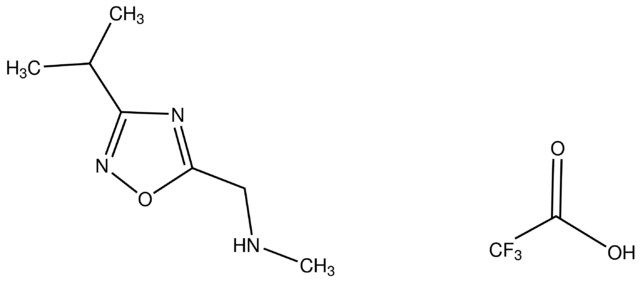 1-(3-Isopropyl-1,2,4-oxadiazol-5-yl)-N-methylmethanamine trifluoroacetate