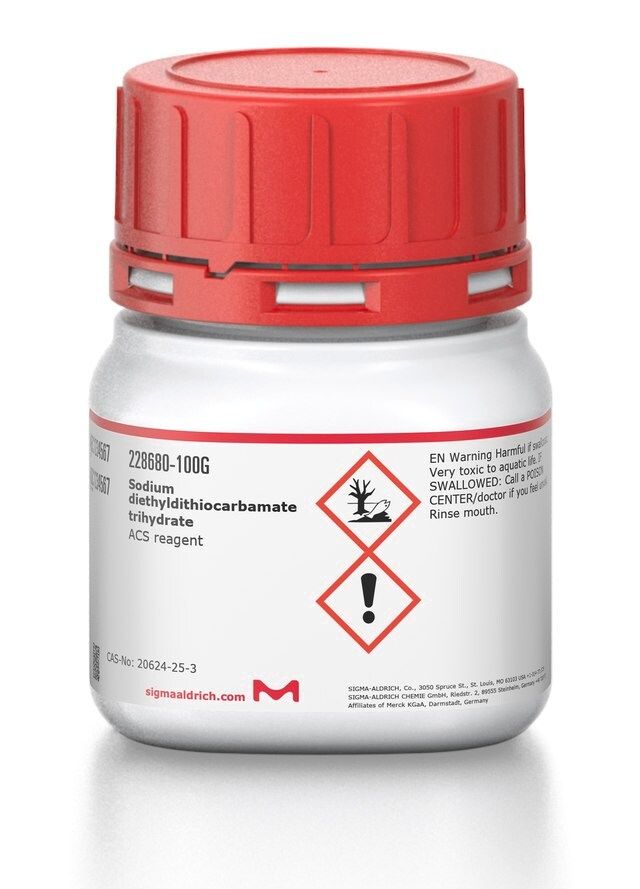 Sodium diethyldithiocarbamate trihydrate