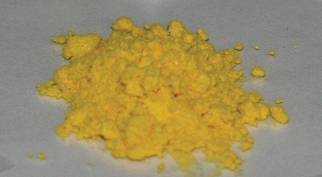 Bis(di-<i>tert</i>-butyl(4-dimethylaminophenyl)phosphine)dichloropalladium(II)