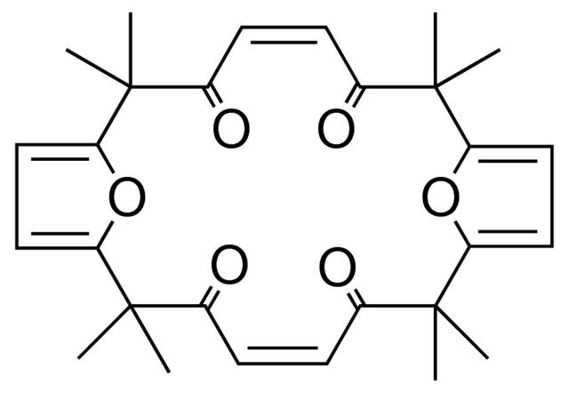 OCTAMETHYL-21,22-DIOXA-TRICYCLO(16.2.1.1(8,11))DOCOSA-HEXAENE-3,6,13,16-TETRAONE