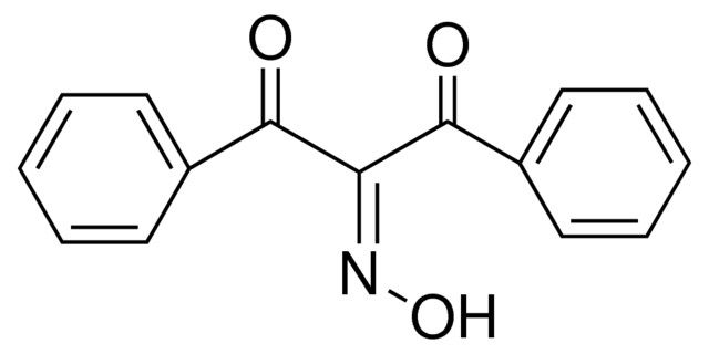 1,3-DIPHENYL-1,2,3-PROPANETRIONE 2-OXIME