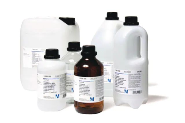 Potassium hydroxide solution in methanol