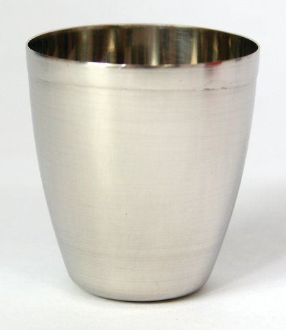 Platinum crucible, with reinforced rim